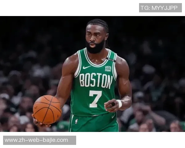 杰伦布朗场均296分助力球队东部第三却仅获东部第六排名