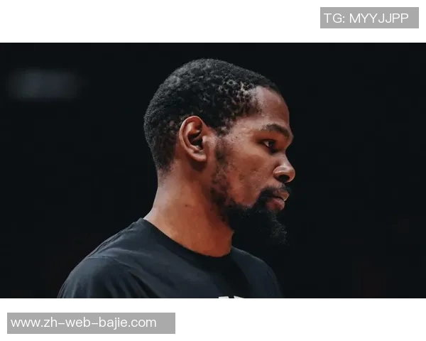 杜兰特第三节火力全开6投全中轻松斩获13分助队逆转局势